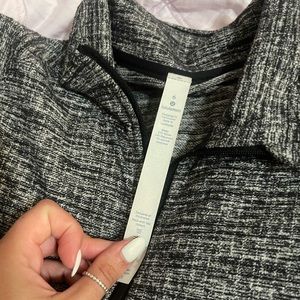 NWOT Lululemon Heathered Black Herringbone Extra Mile 1/2 zip